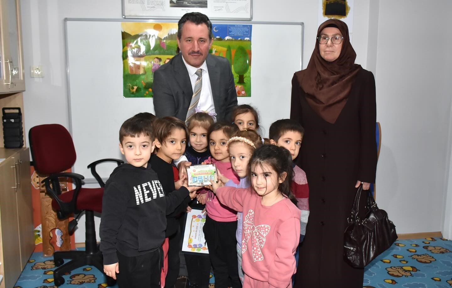 Bilecik’te küçük birikimler, büyük umut oldu: Kumbaralar su kuyusu için açıldı
