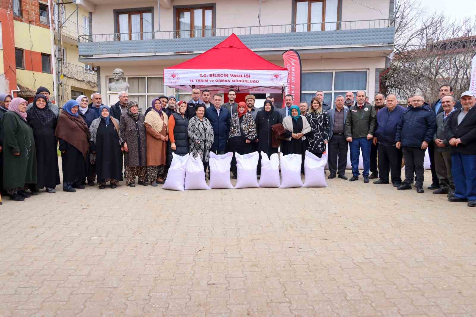 Bilecik’te ‘Nohut Tohumu Dağıtım’ programı gerçekleştirildi
