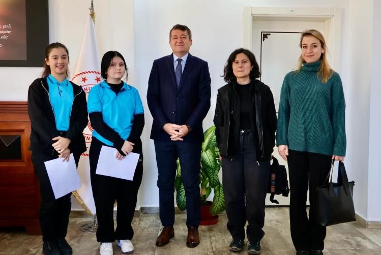 Bilecik’te okul dergisi söyleşisi
