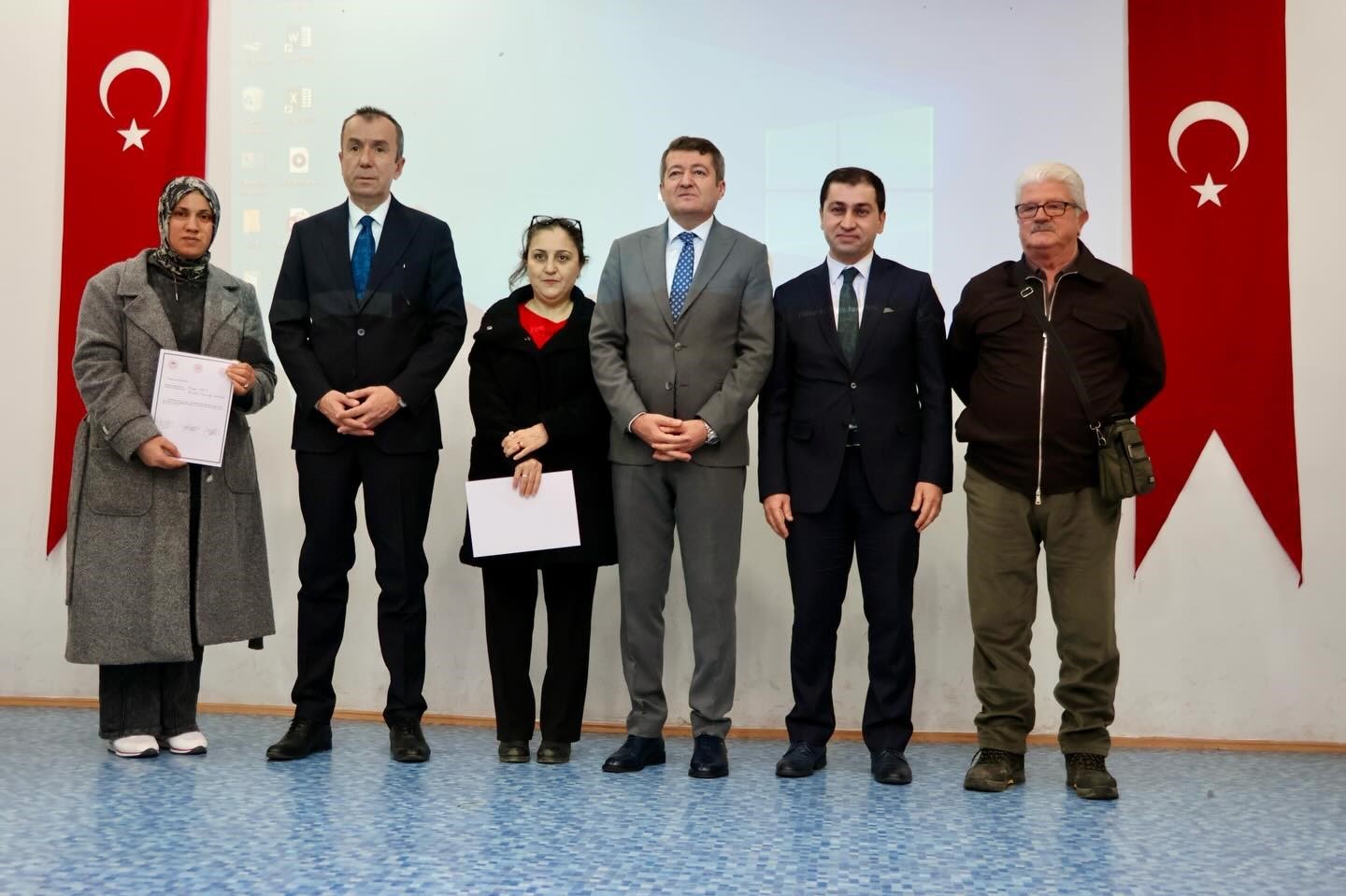 Bilecik’te okul kantinlerine gıda güvenliği semineri
Bilecik’te okul kantinlerine gıda güvenliği semineri