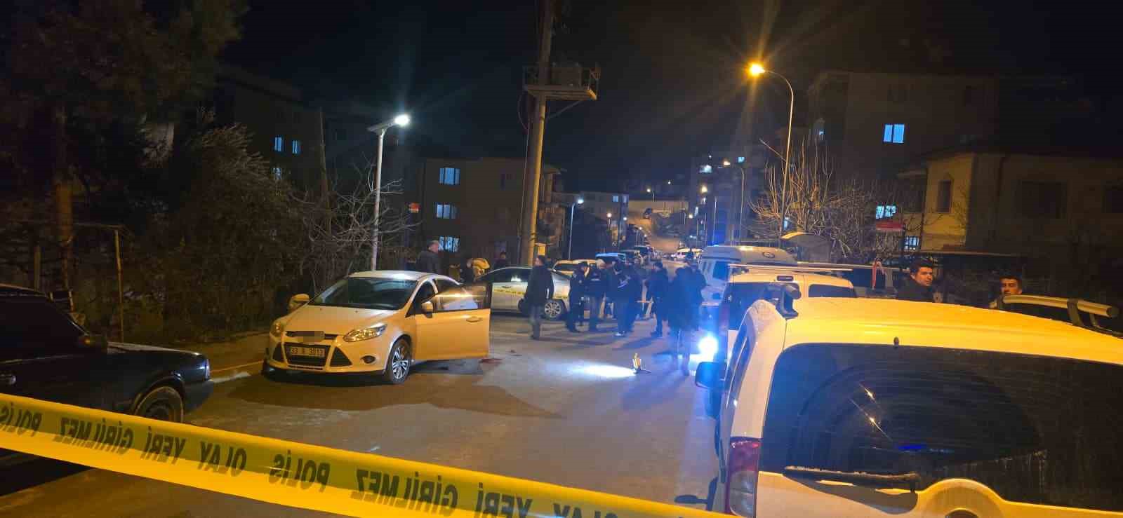 Bilecik’te polis memuru eski eşinin evlendiği polisi silahla vurdu
