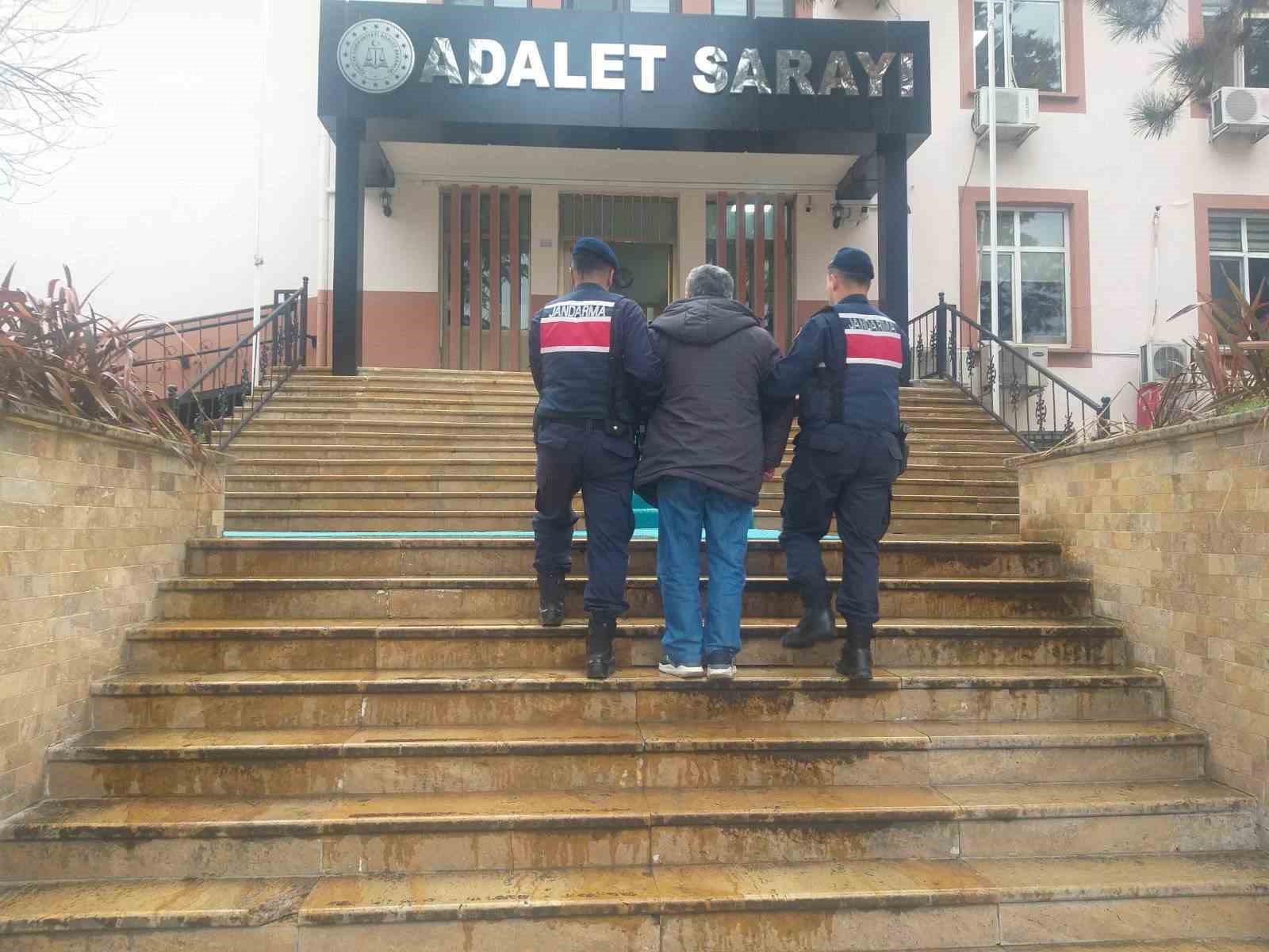 Bilecik’te resmi belgede sahtecilik suçundan aranıyordu yakalandı
