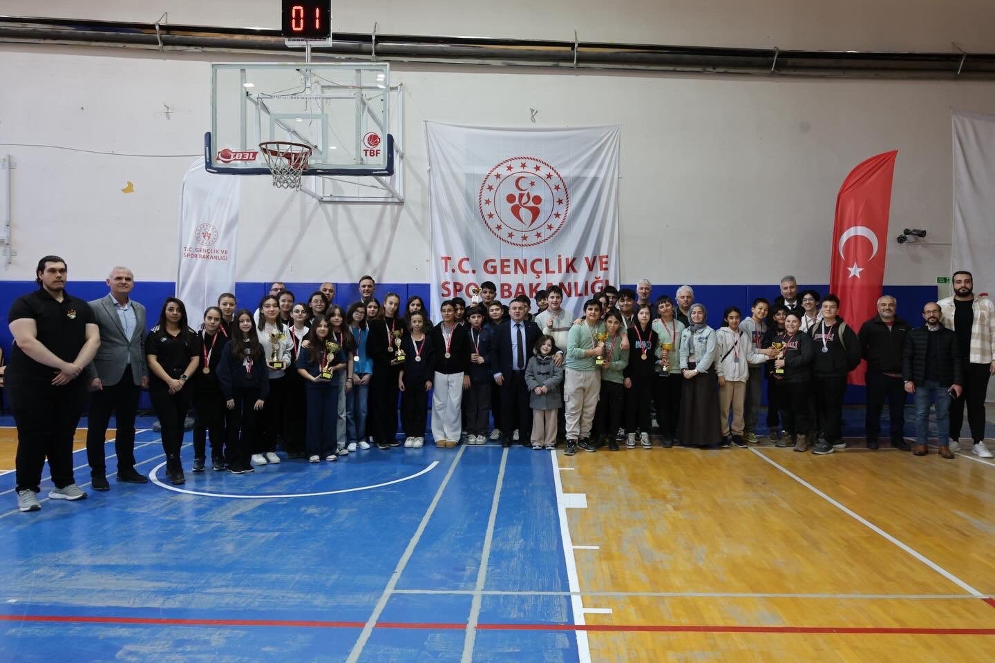 Bilecik’te satranç şampiyonlarına madalya
