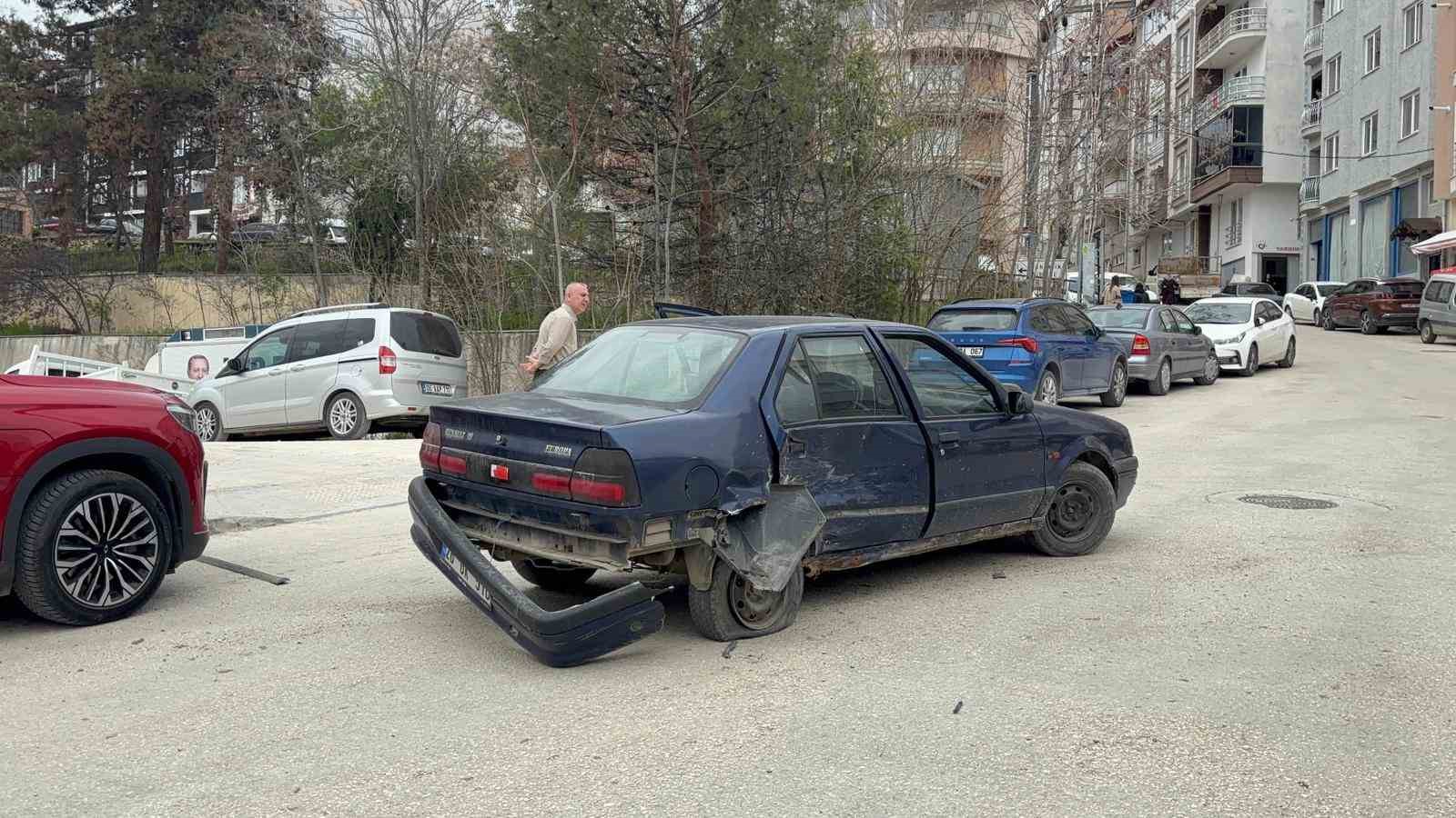Bilecik’te trafik kazası, 2 kişi yaralandı
