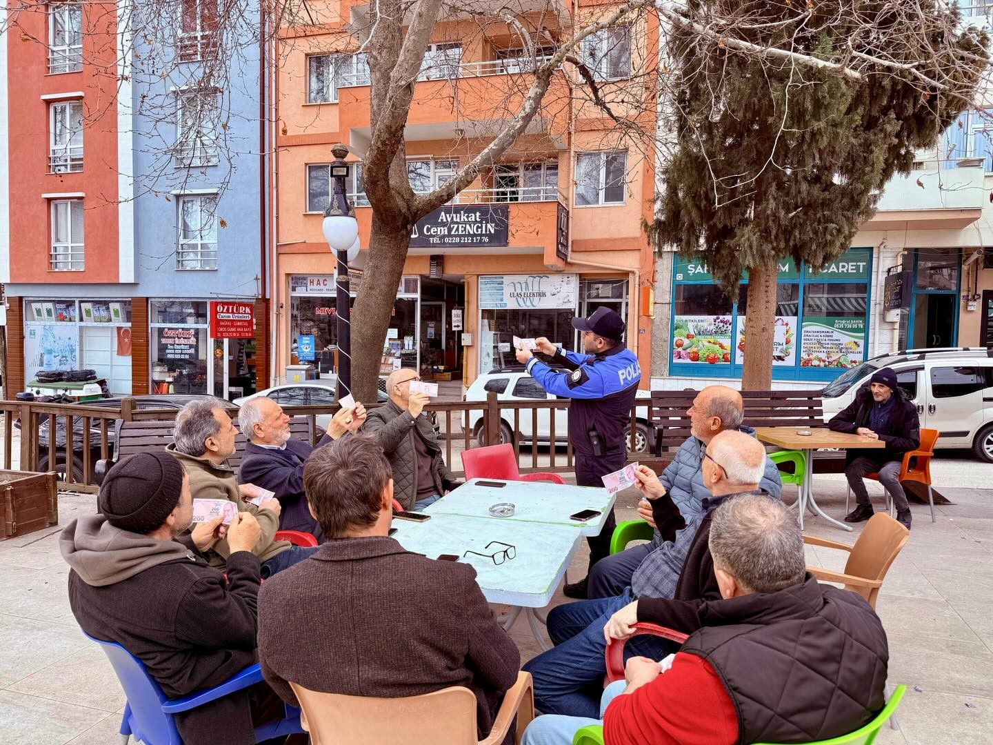 Bilecik’te vatandaşlara dolandırıcılık ve sahte para uyarısı
