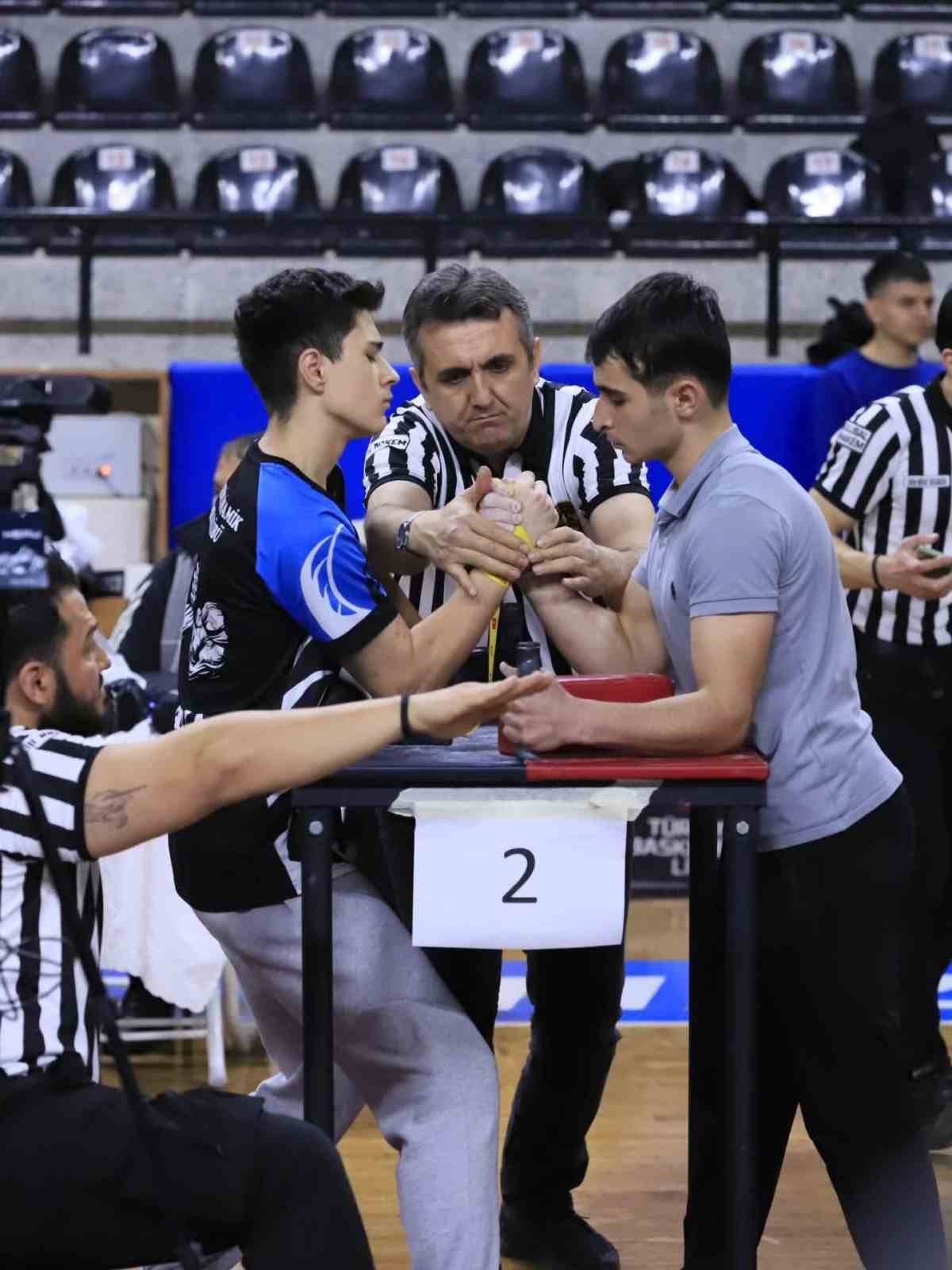 Bilek Güreşi Grup Şampiyonası heyecanı Denizli’de yaşandı
