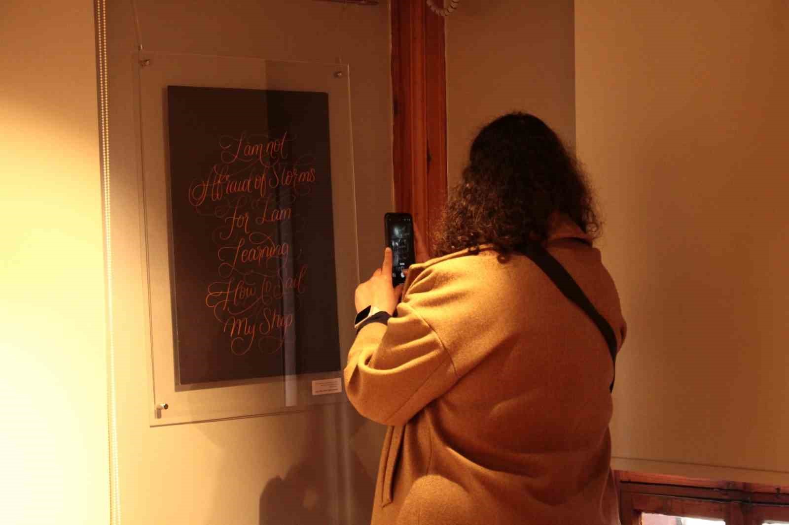 "Bilgelerden Notlar" sergisi Yazı Sanatları Müzesinde açıldı
