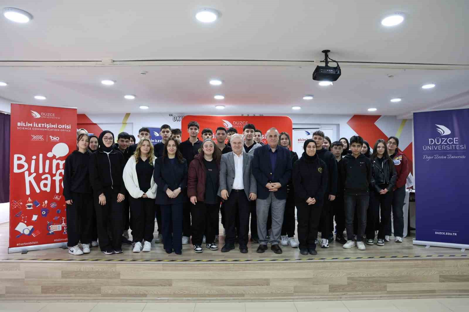 Bilim Kafede beynin gerçekleri gün yüzüne çıkarıldı
