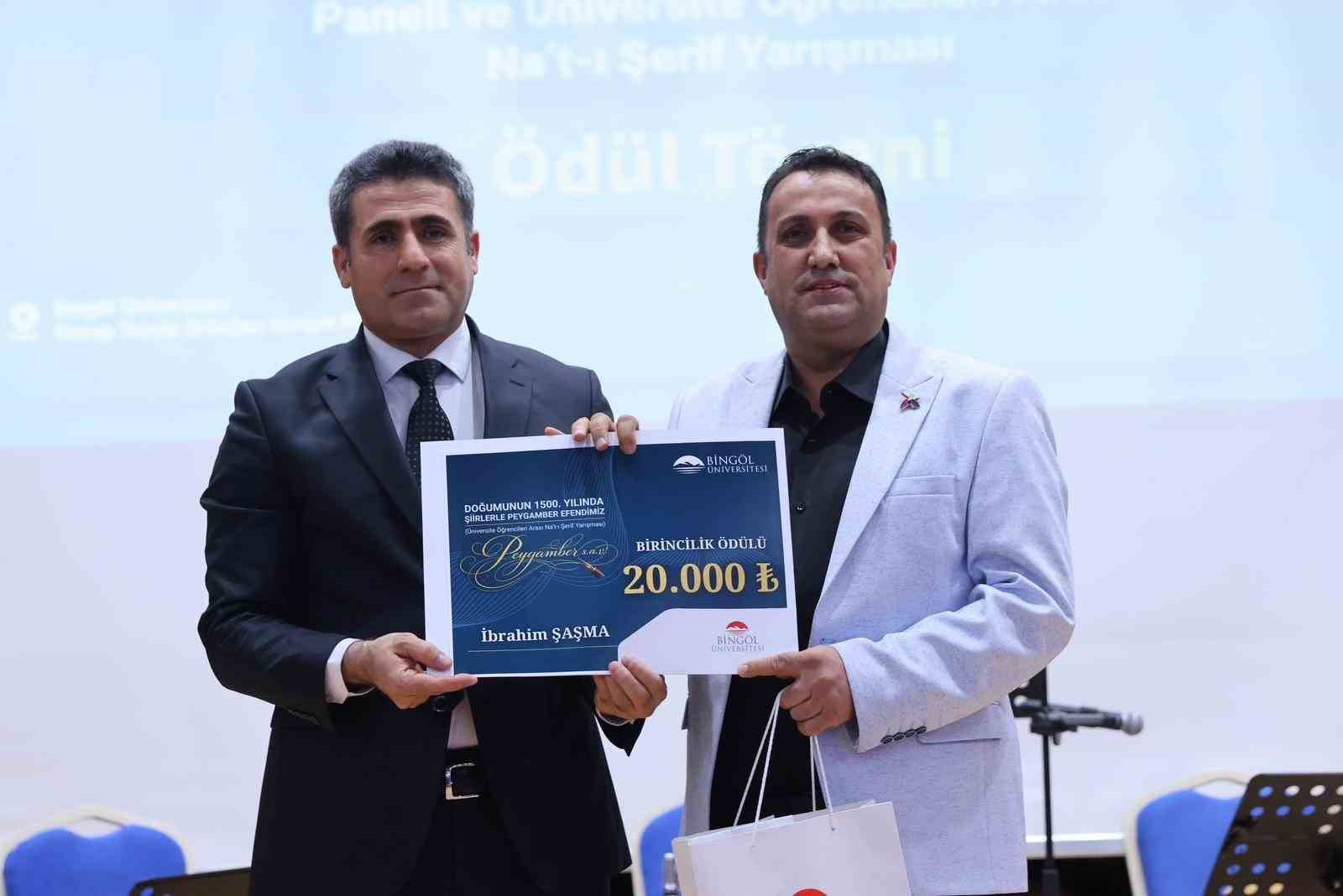 Bingöl Üniversitesi’nde Na’t-ı Şerif yarışması ödül töreni düzenlendi
