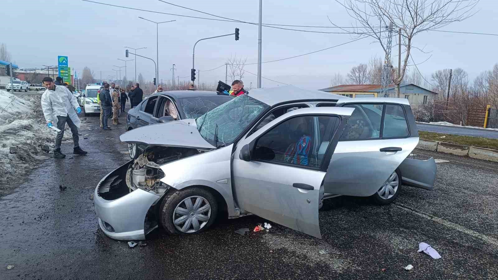 Bingöl’de feci kaza: 1 ölü, 4 yaralı

