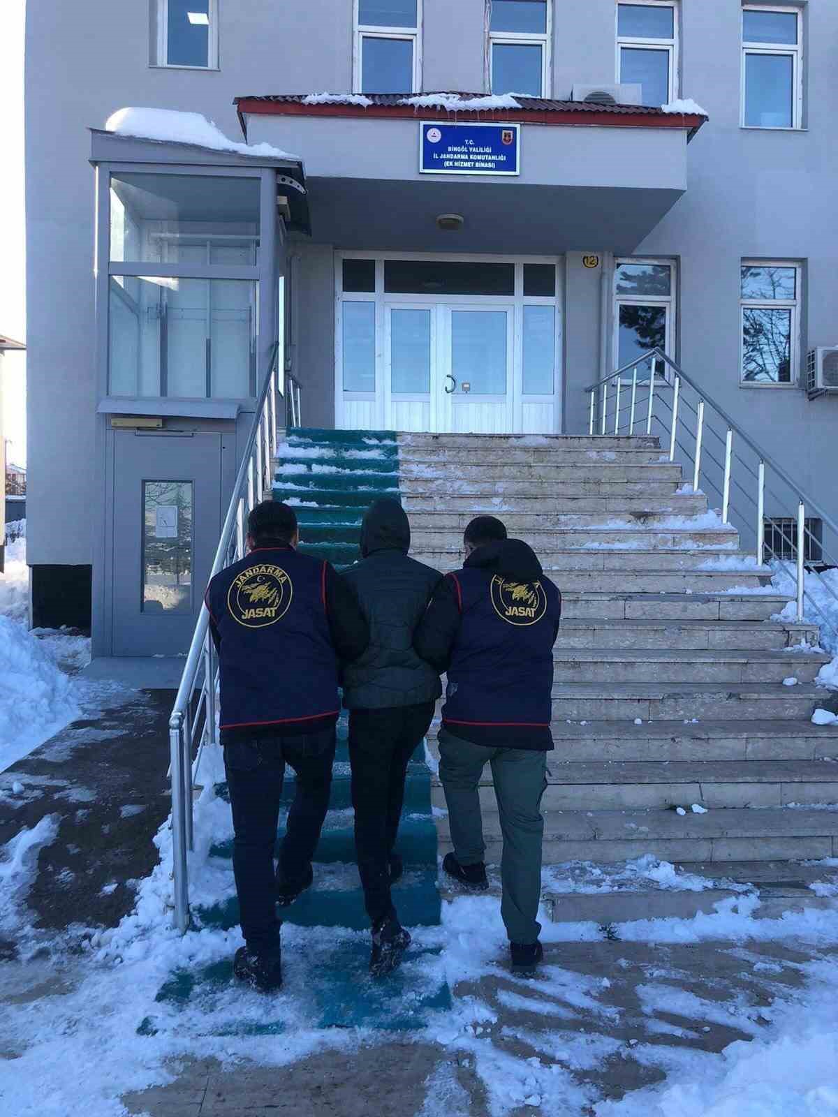 Bingöl’de kesinleşmiş hapis cezası bulunan 7 zanlı yakalandı
