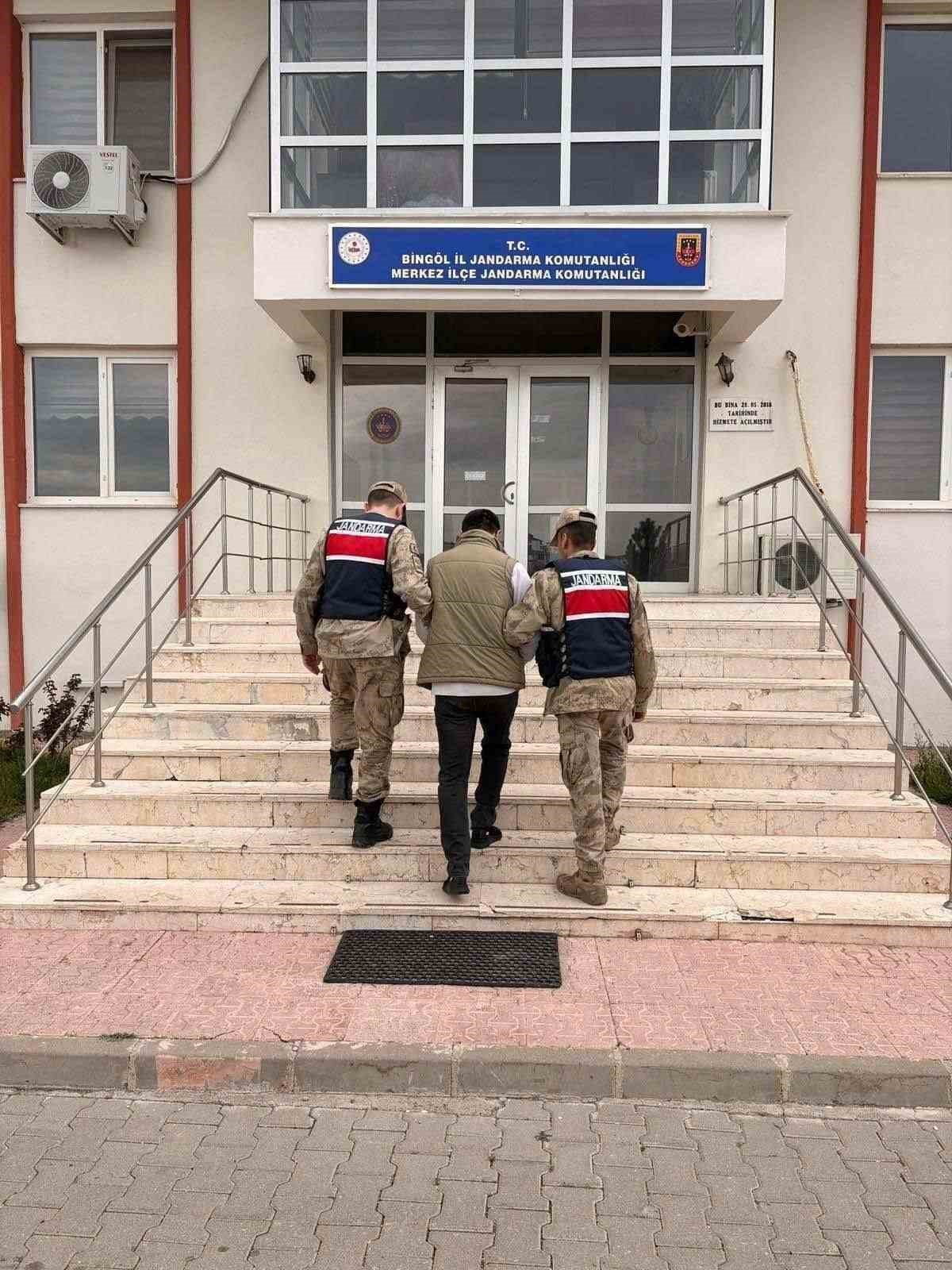 Bingöl’de kesinleşmiş hapis cezası bulunan 7 zanlı yakalandı
