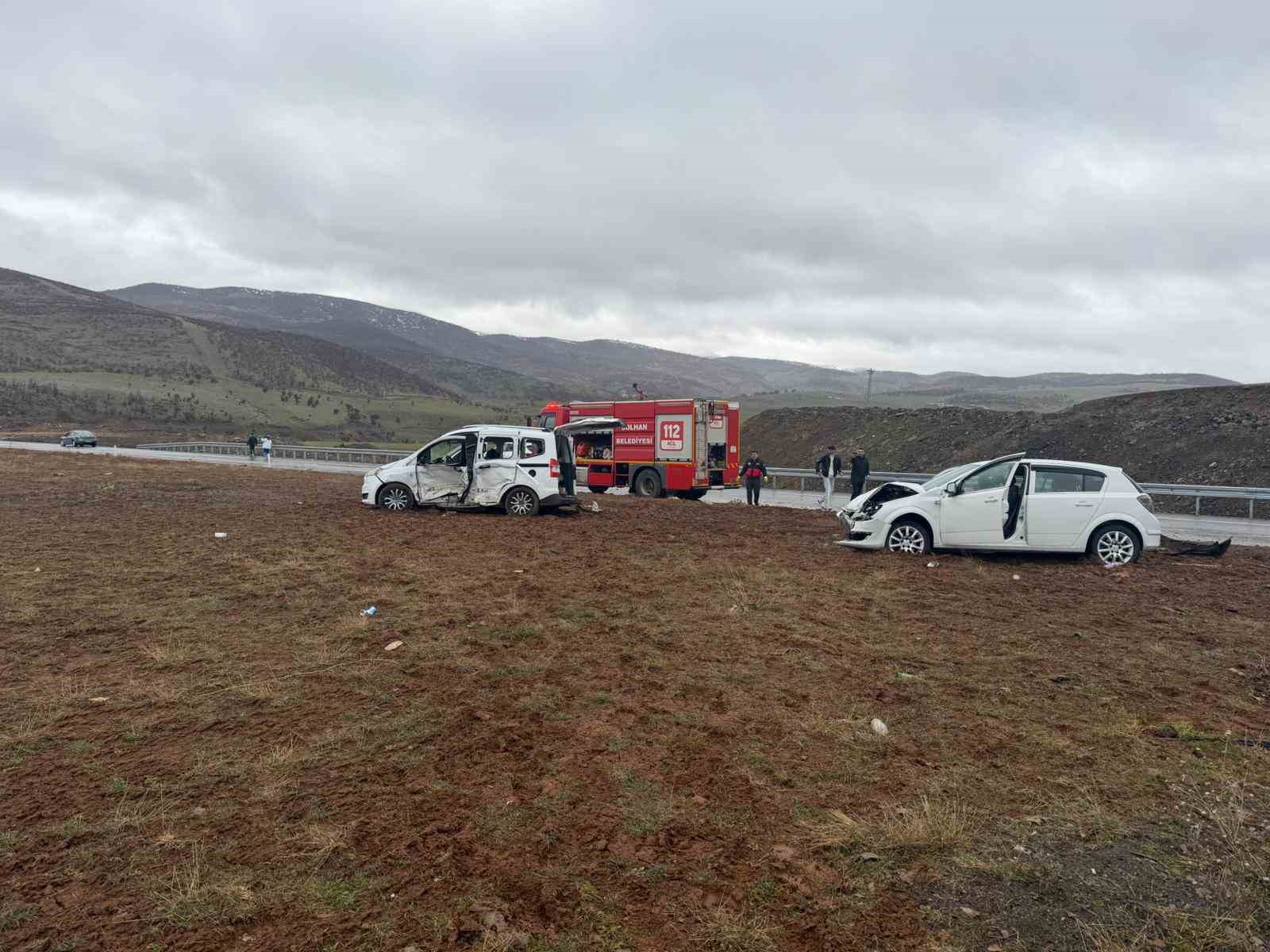 Bingöl’de trafik kazası: 12 yaralı
