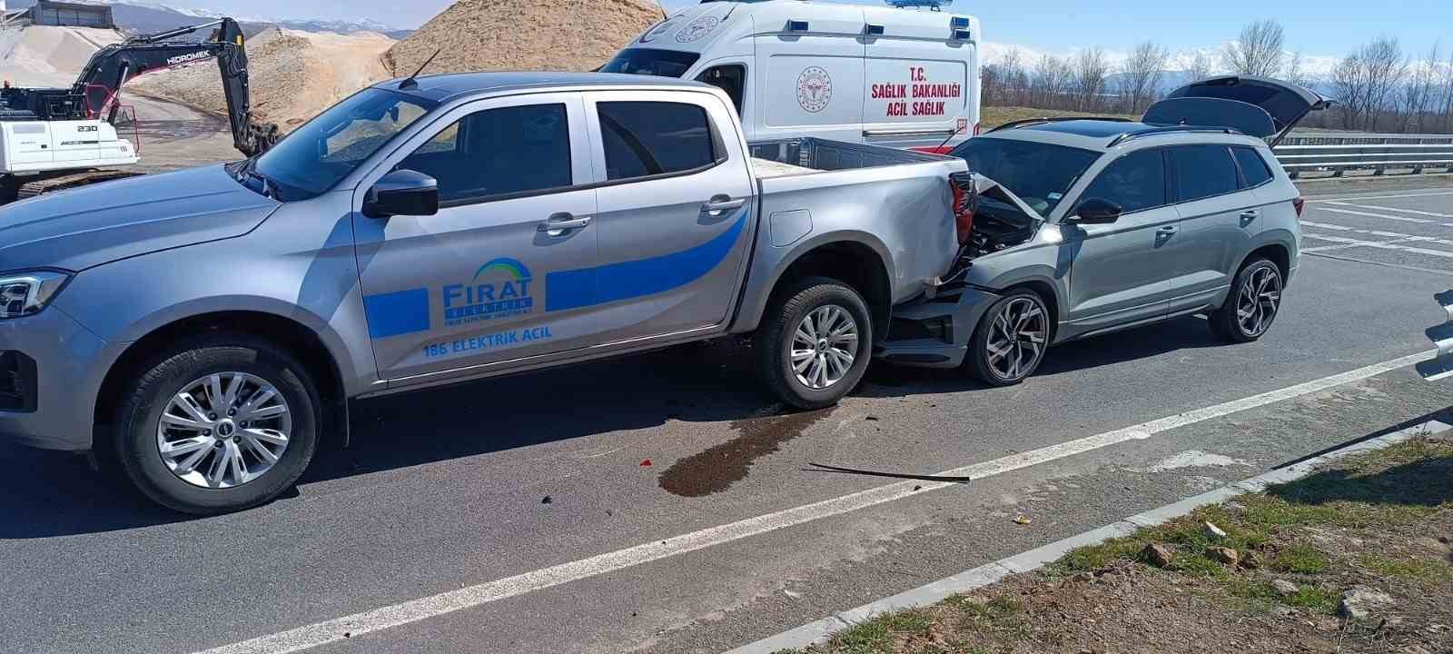 Bingöl’de trafik kazası: 4 yaralı
