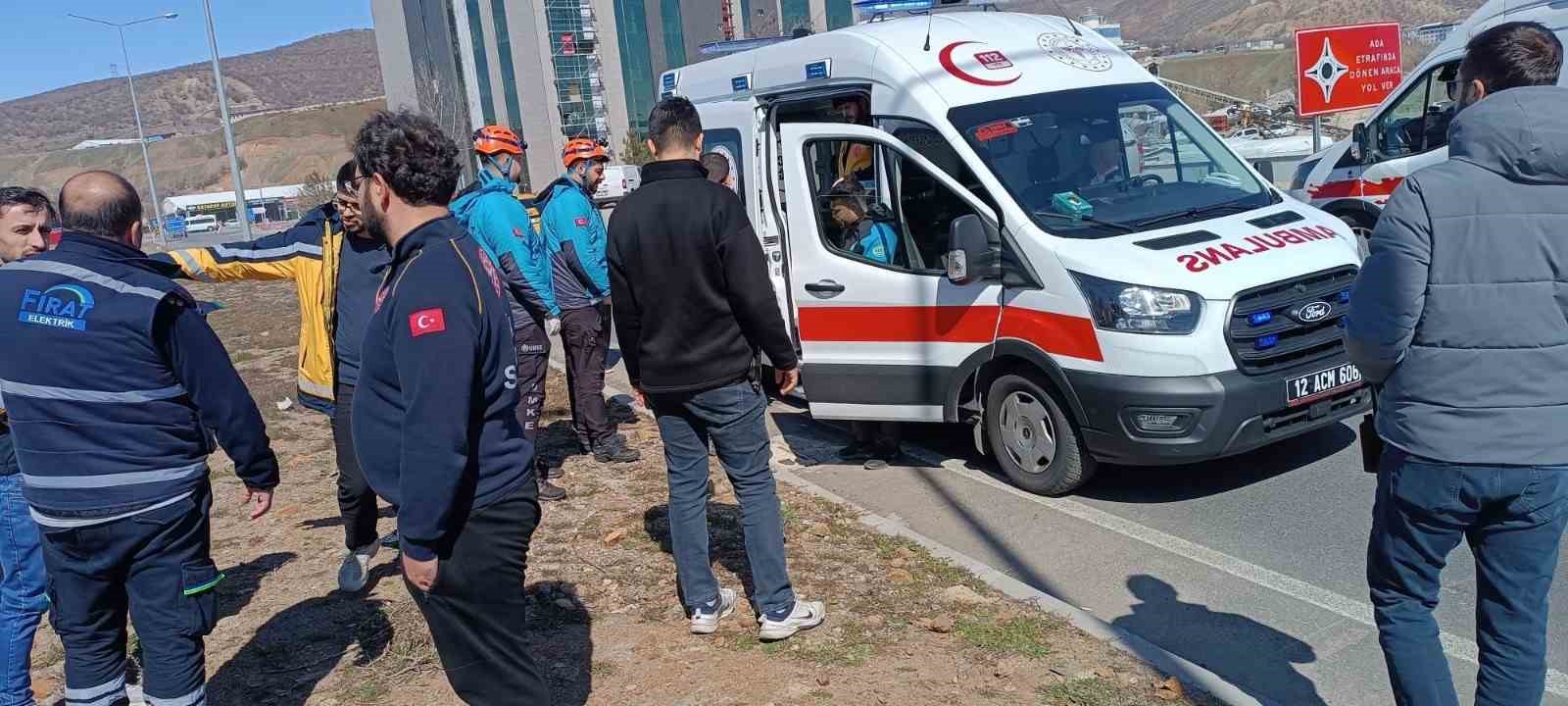 Bingöl’de trafik kazası: 4 yaralı

