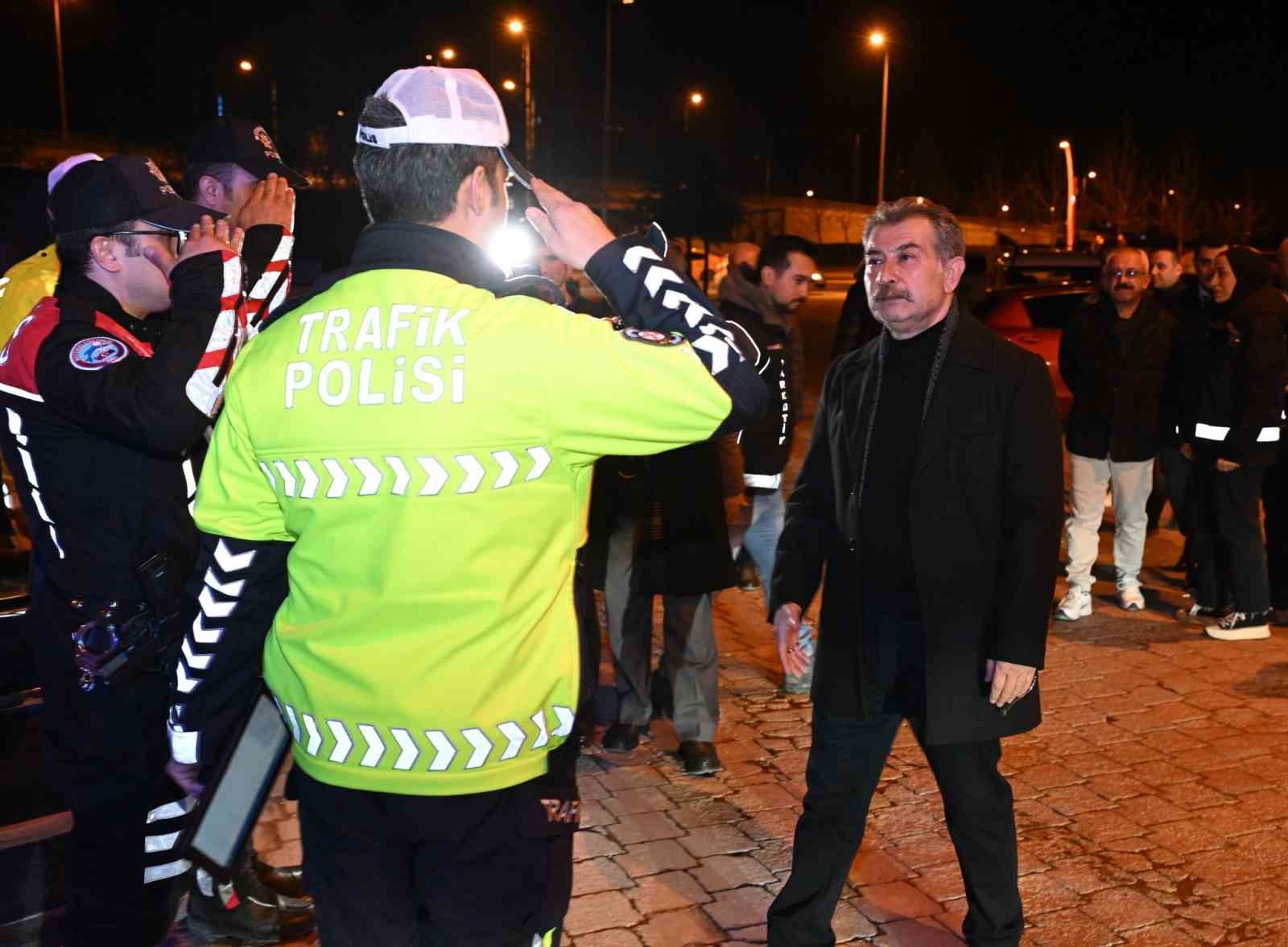 Binlerce üniversite öğrencisinin yaşadığı ilçede emniyetten sıkı denetim
