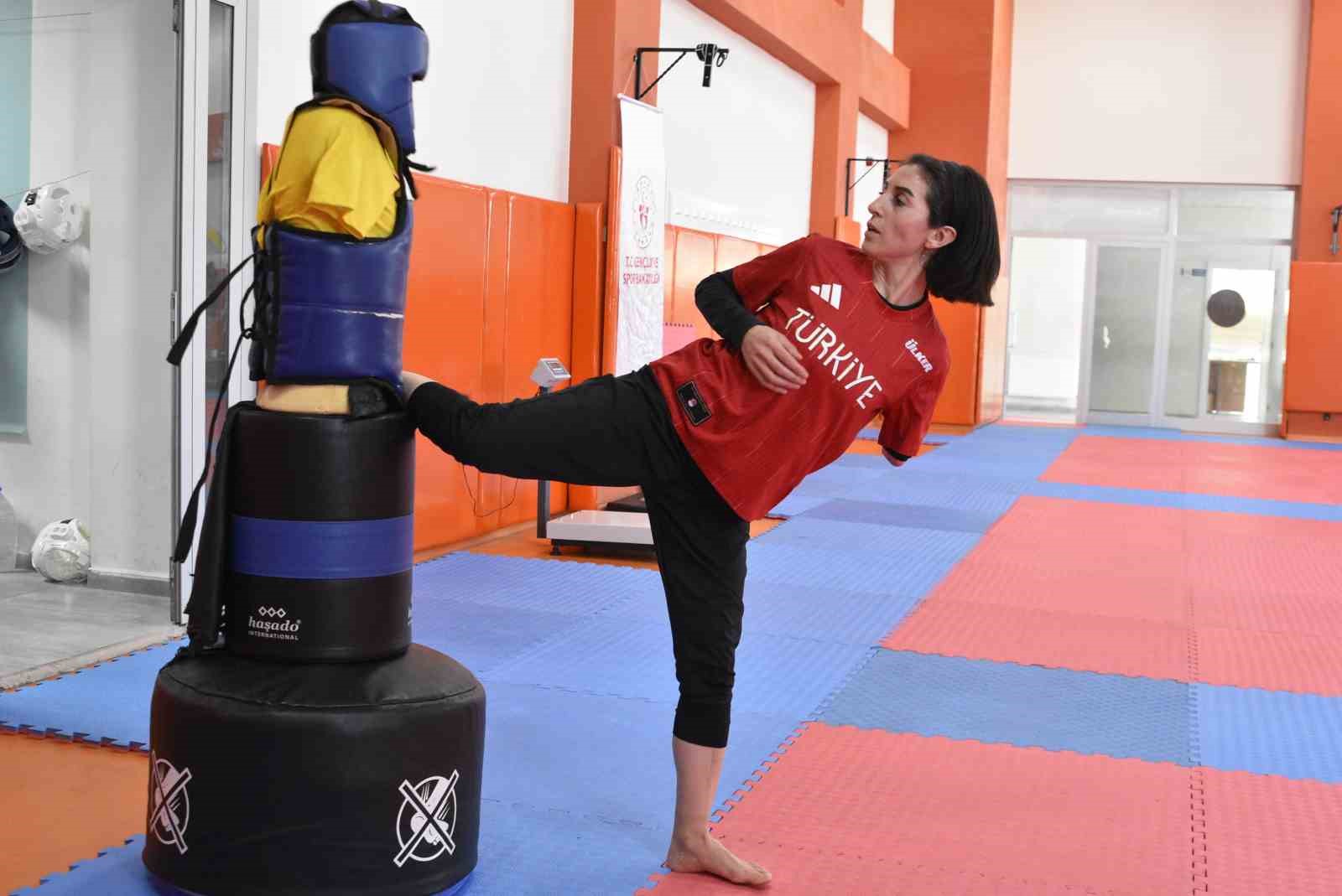 Bitlisli taekwondocu Nurcihan Ekinci’nin hedefi 2032 Paralimpik Oyunları

