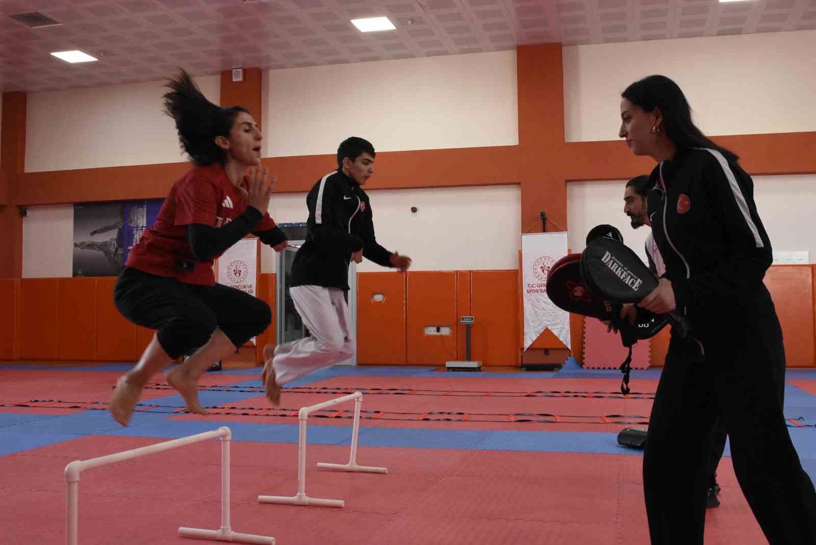 Bitlisli taekwondocu Nurcihan Ekinci’nin hedefi 2032 Paralimpik Oyunları
