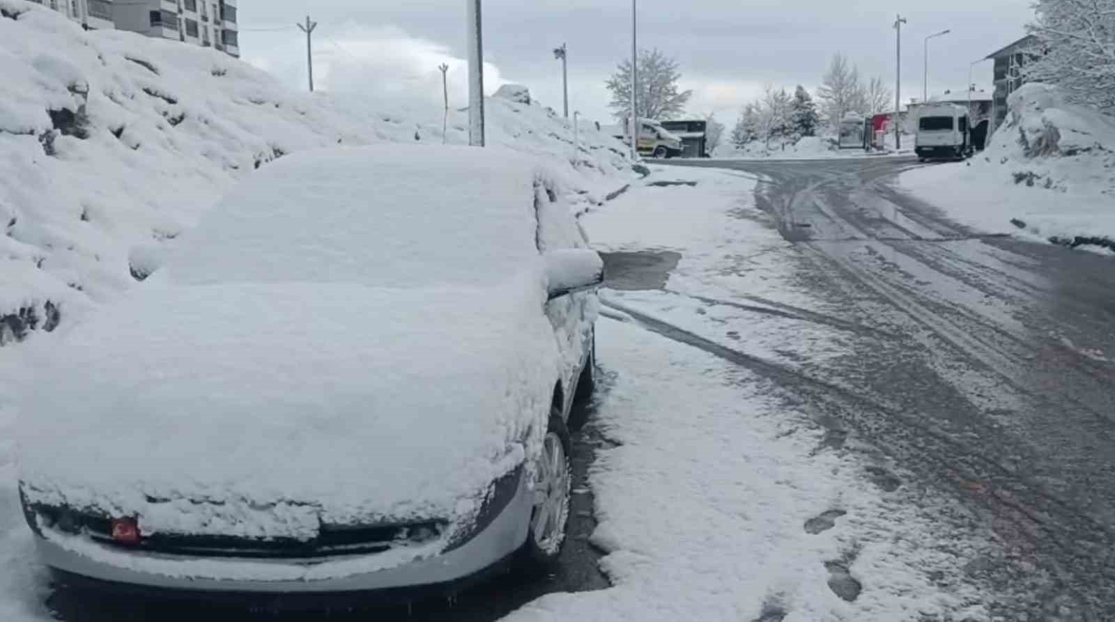 Bitlis’te kar yağışı
