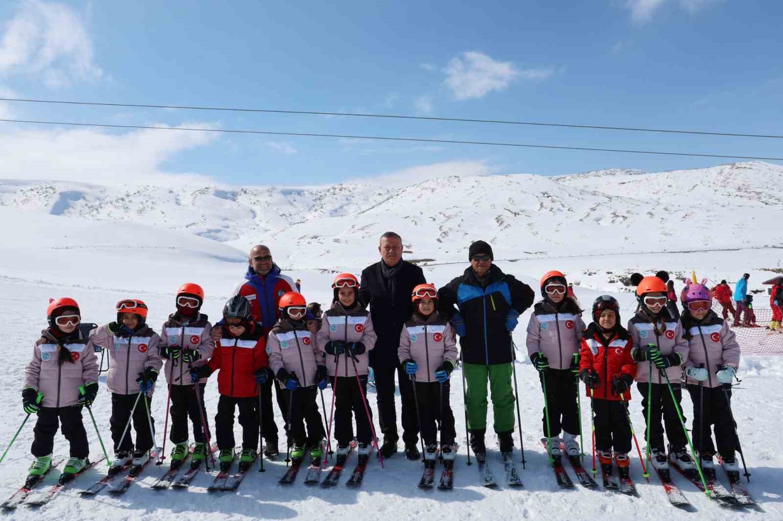 Bitlis’te kayak altyapısına akademik destek
