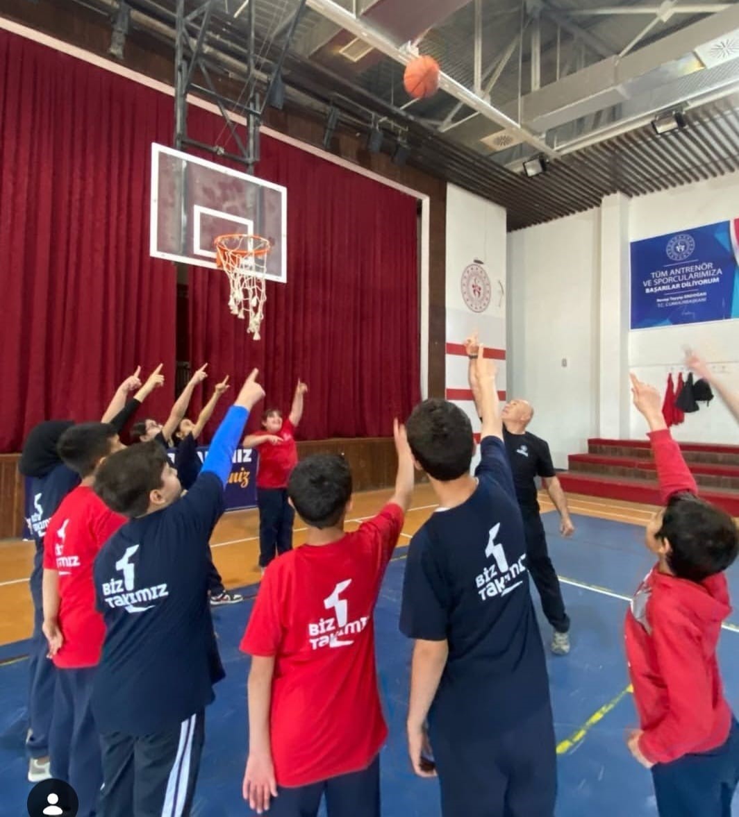 ‘Biz Bir Takımız’ projesi Denizli’de başlıyor
