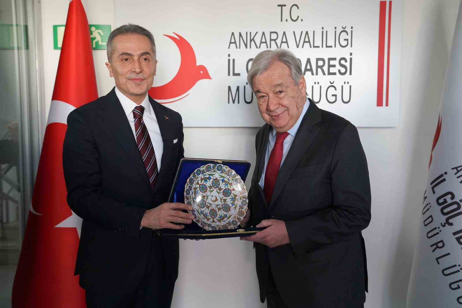 BM Genel Sekreteri Guterres Ankara İl Göç İdaresi Müdürlüğünü ziyaret etti
