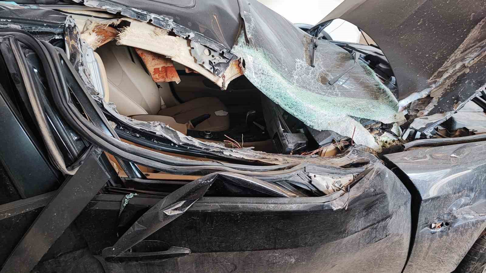 BMW ile ölümden döndü, milyonluk otomobil hava yastığı açmadı
