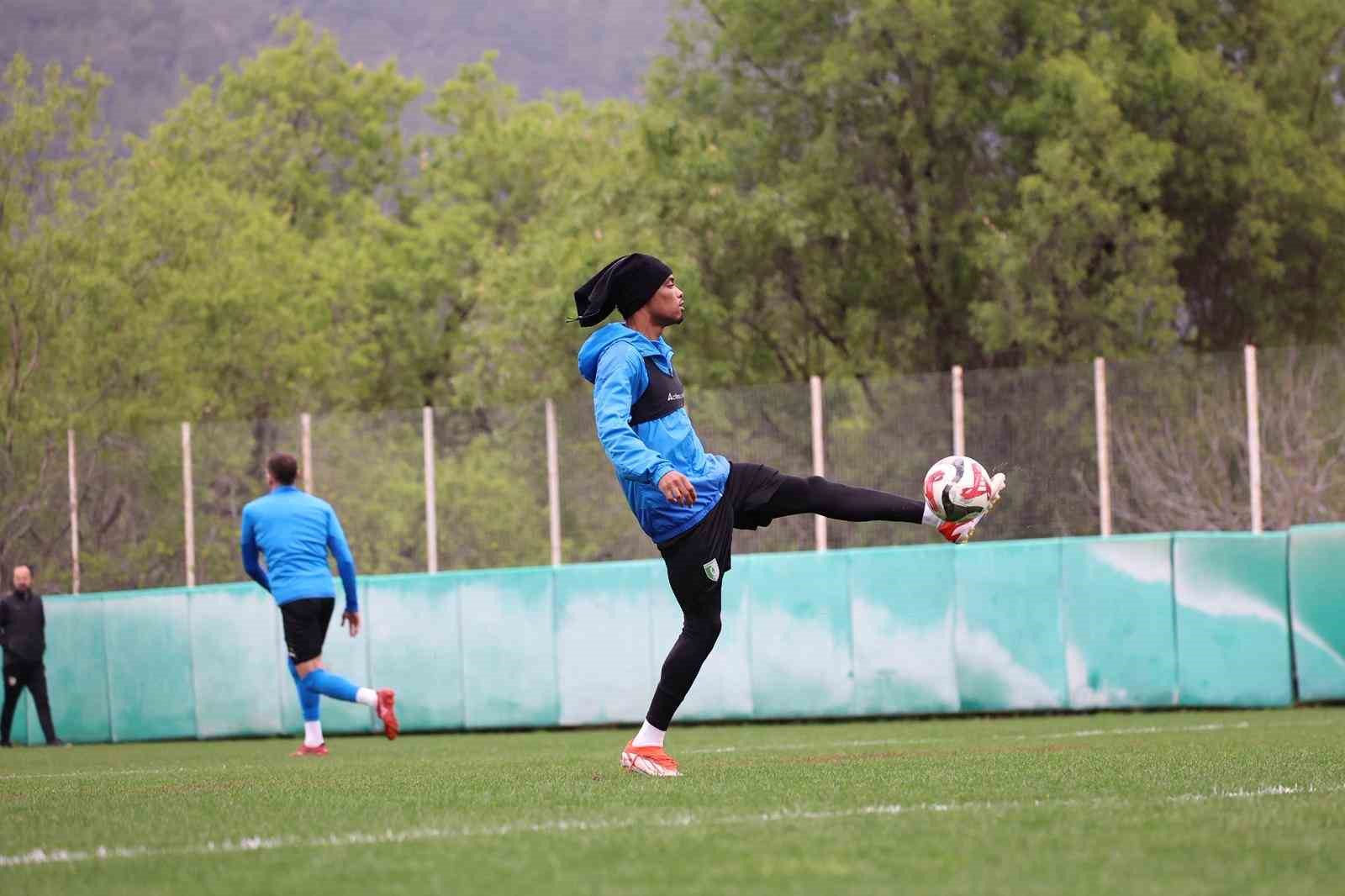 Bodrum FK, galibiyet serisini İstanbul’da sürdürmek istiyor
