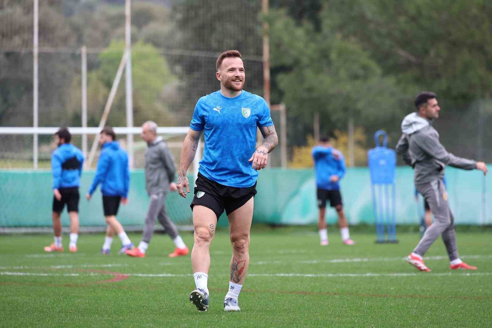 Bodrum FK, galibiyet serisini İstanbul’da sürdürmek istiyor
