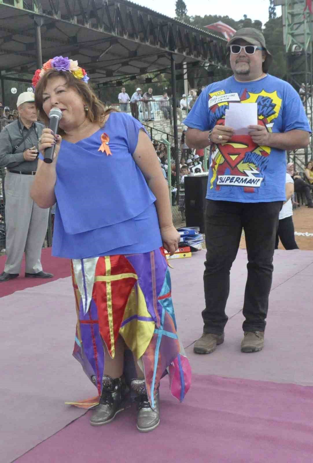 Bodrum uçurtma festivali 21 yıldır engelleri gökyüzünde kaldırıyor
