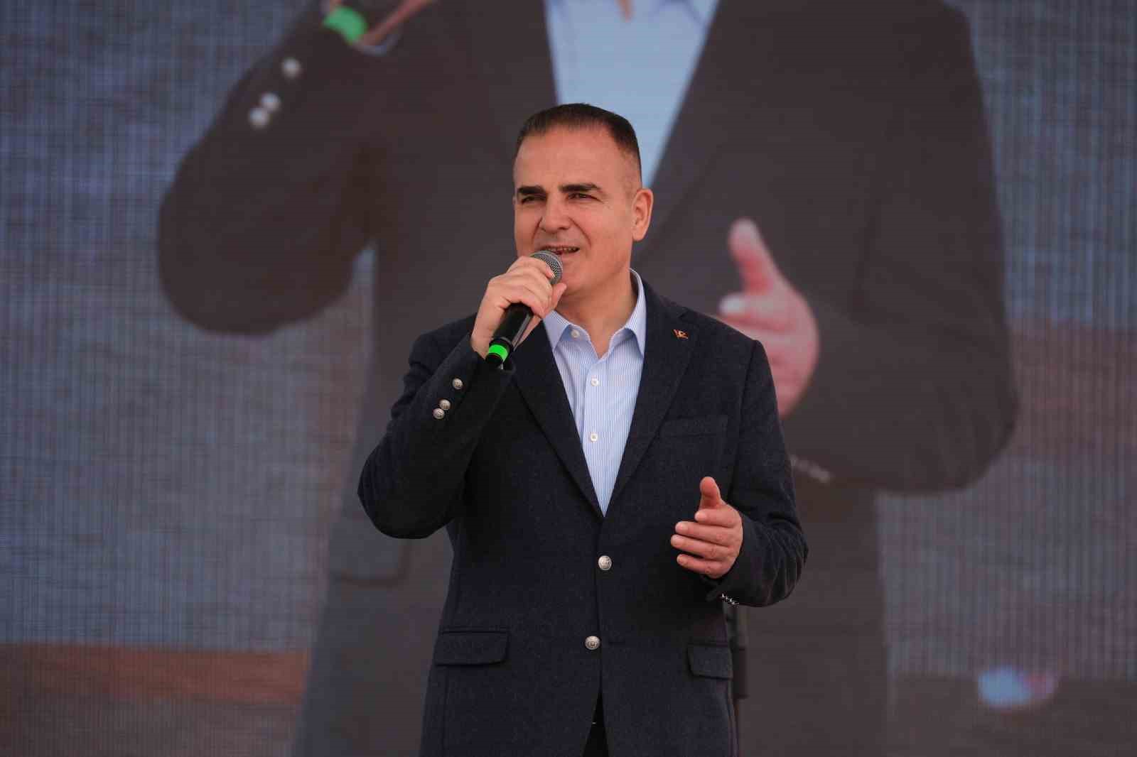 Bodrum’da Acı Ot Festivali’ne insan seli
