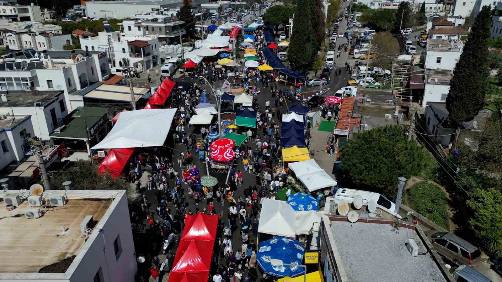 Bodrum’da Acı Ot Festivali’ne insan seli
