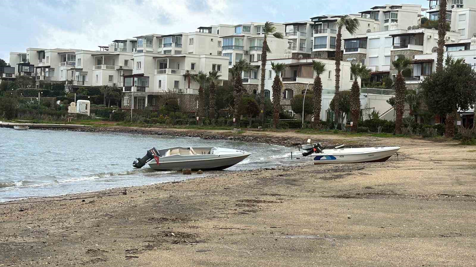 Bodrum’da fırtına etkili oldu
