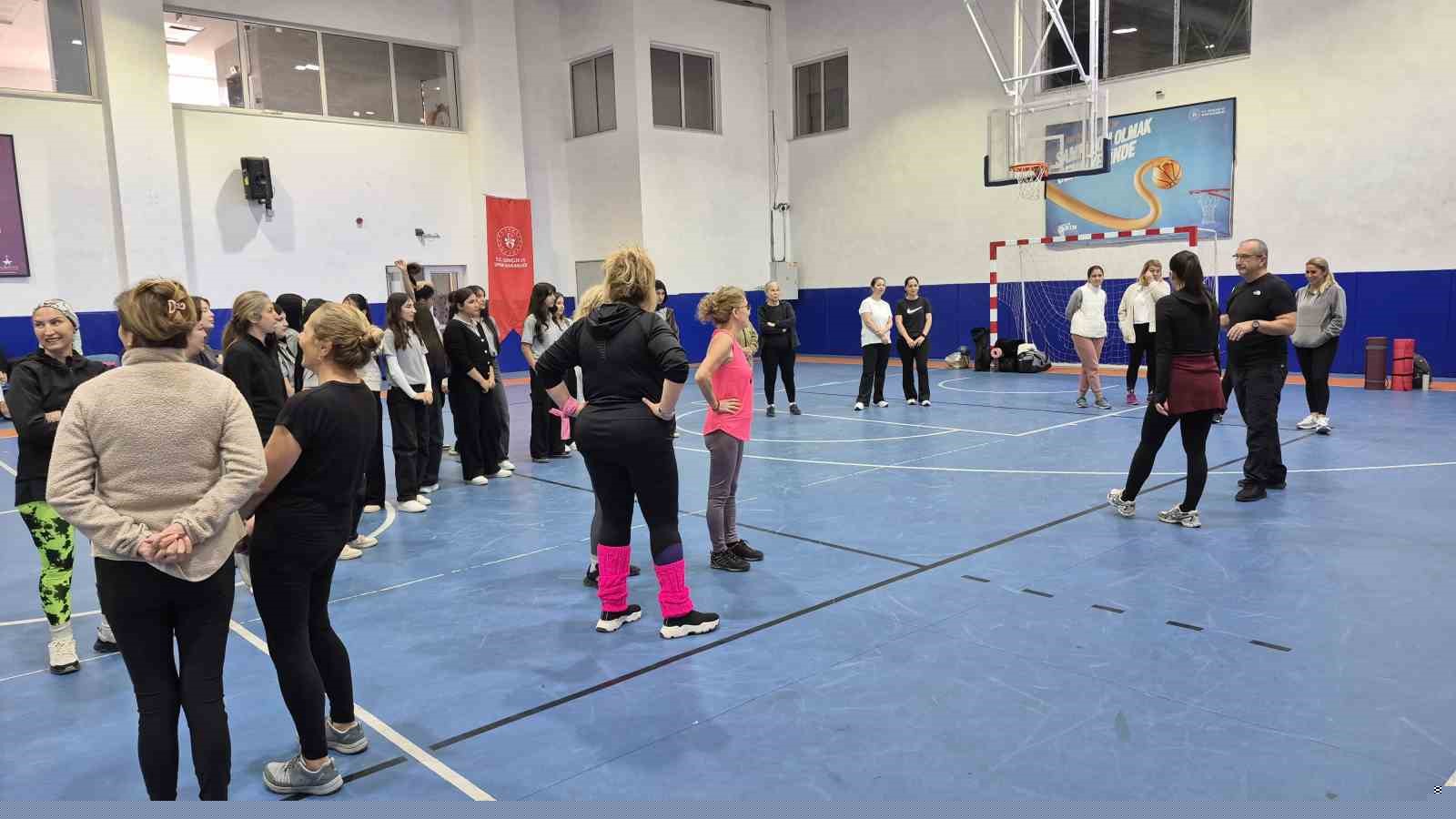 Bodrum’da kadınlara savunma eğitimi: "4 hareket bile hayat kurtarabilir"
