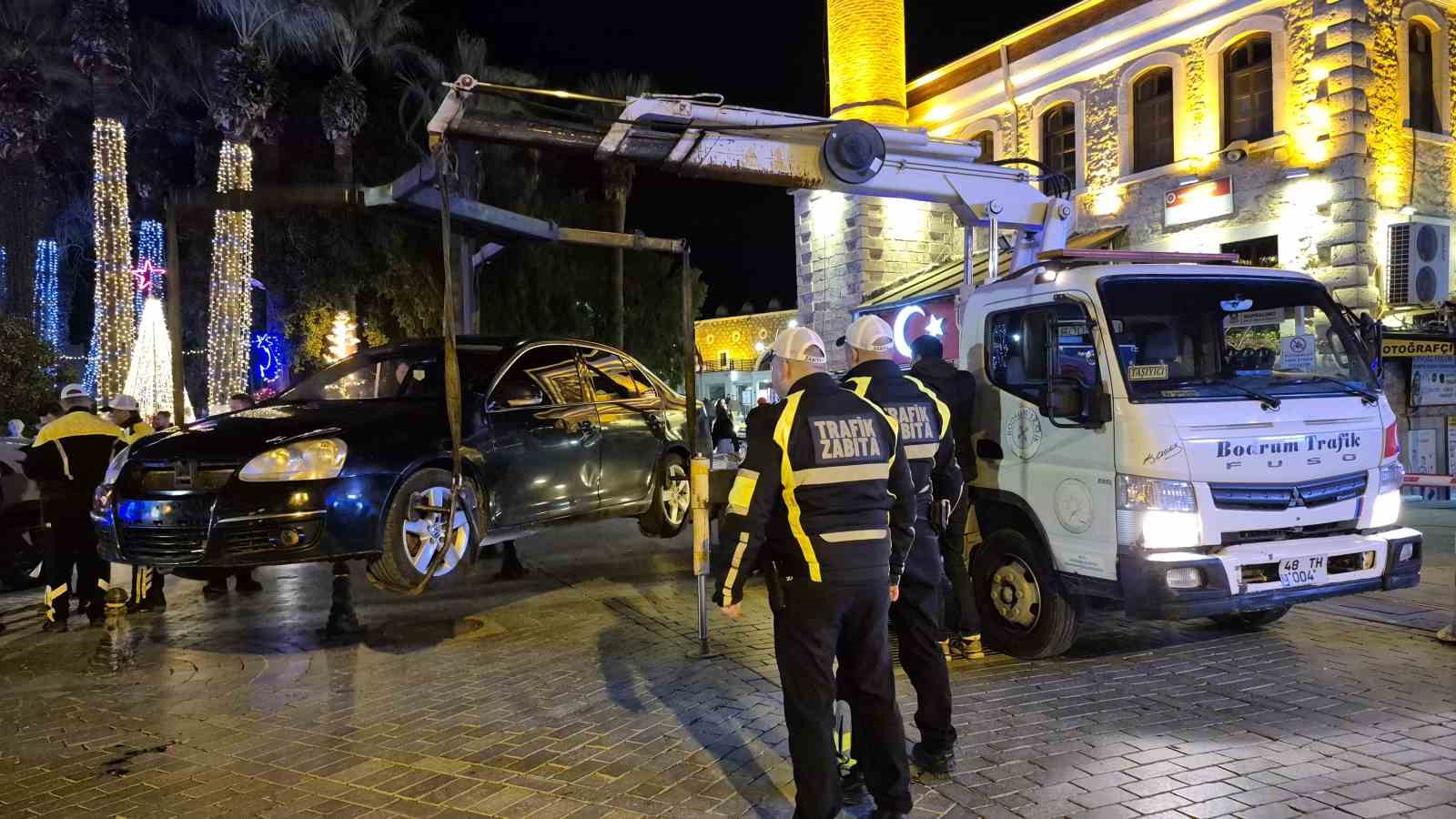 Bodrum’da polis ekiplerinden sıkı denetim
