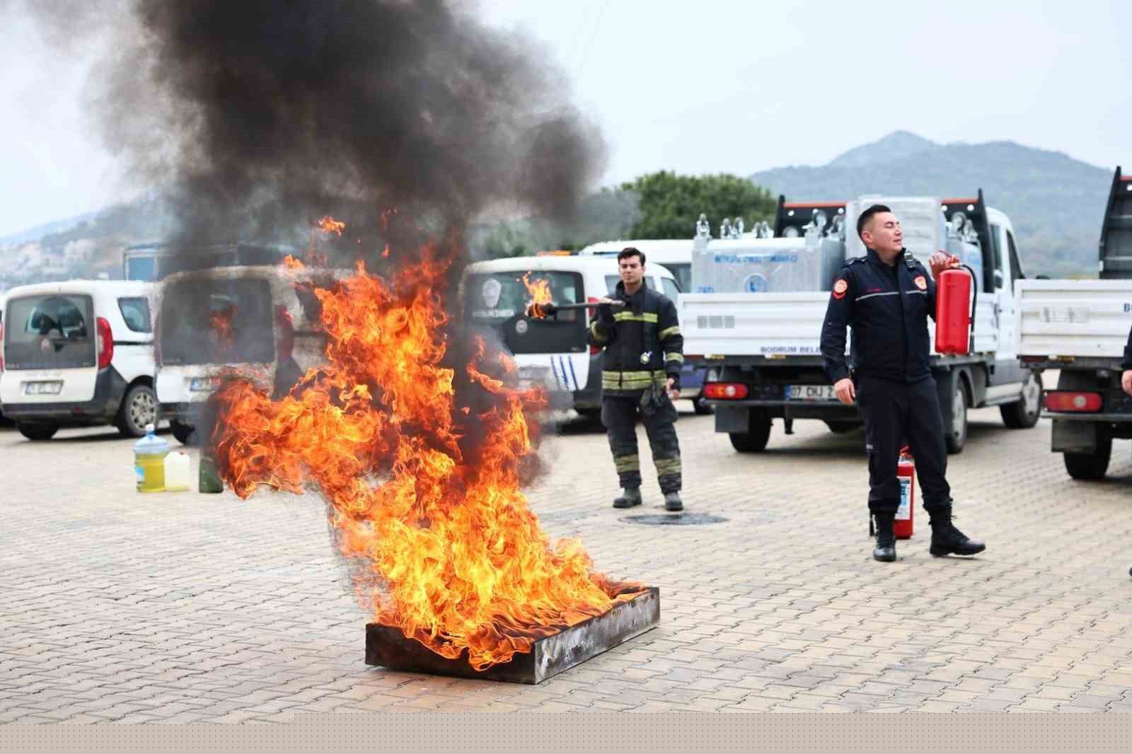 Bodrum’da yangın güvenliği bilinci artırılıyor
