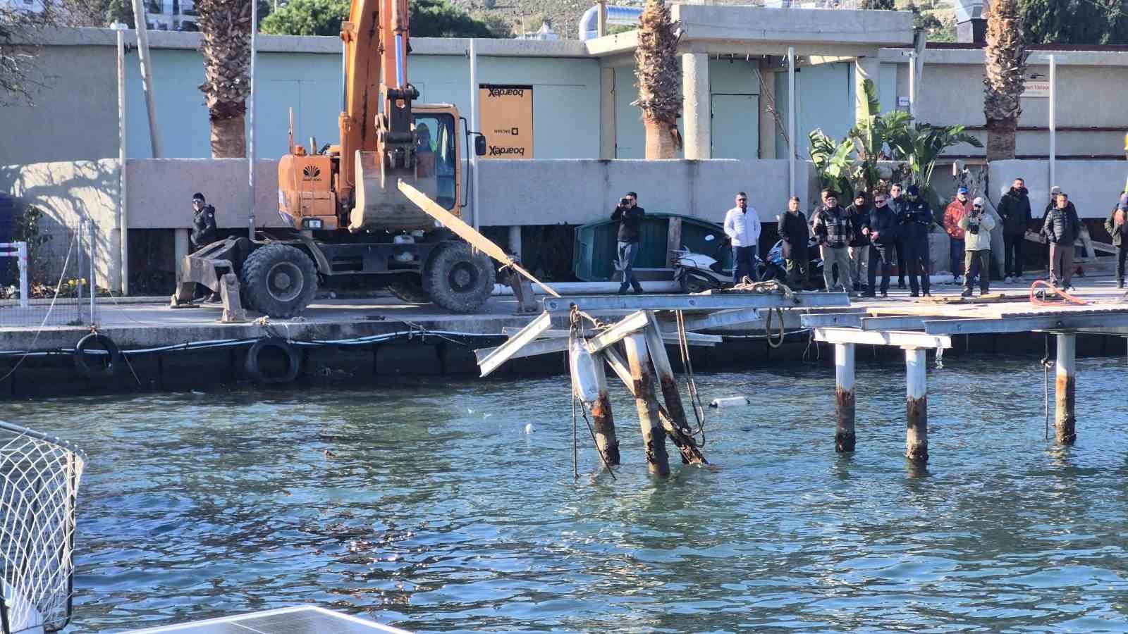 Bodrum’daki kaçak Liman 10 yıl sonra yıkılıyor
