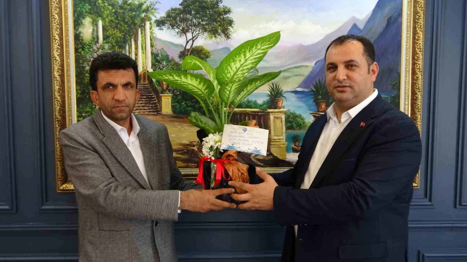 Boğazına kaçan pirinç tanesi canına mal oluyordu: O anları anlattı
