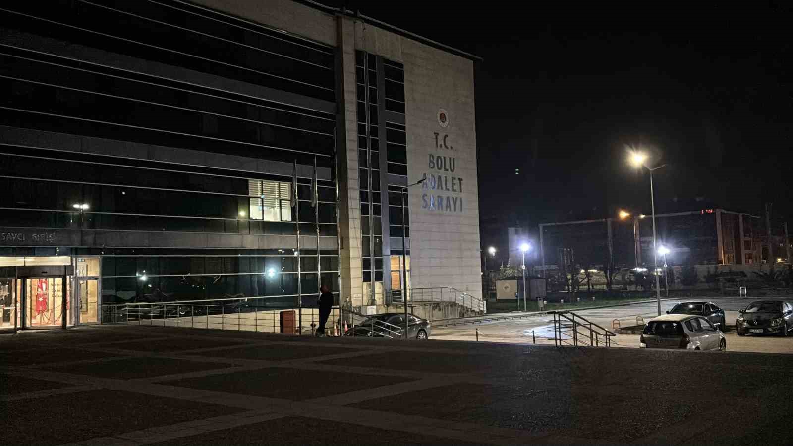 Bolu Belediyesi’nde yürütülen soruşturmada gözaltına alınan 3 kişi serbest bırakıldı
