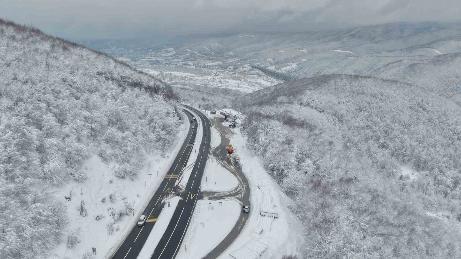 Bolu Dağı geçişinde ulaşım normale döndü
