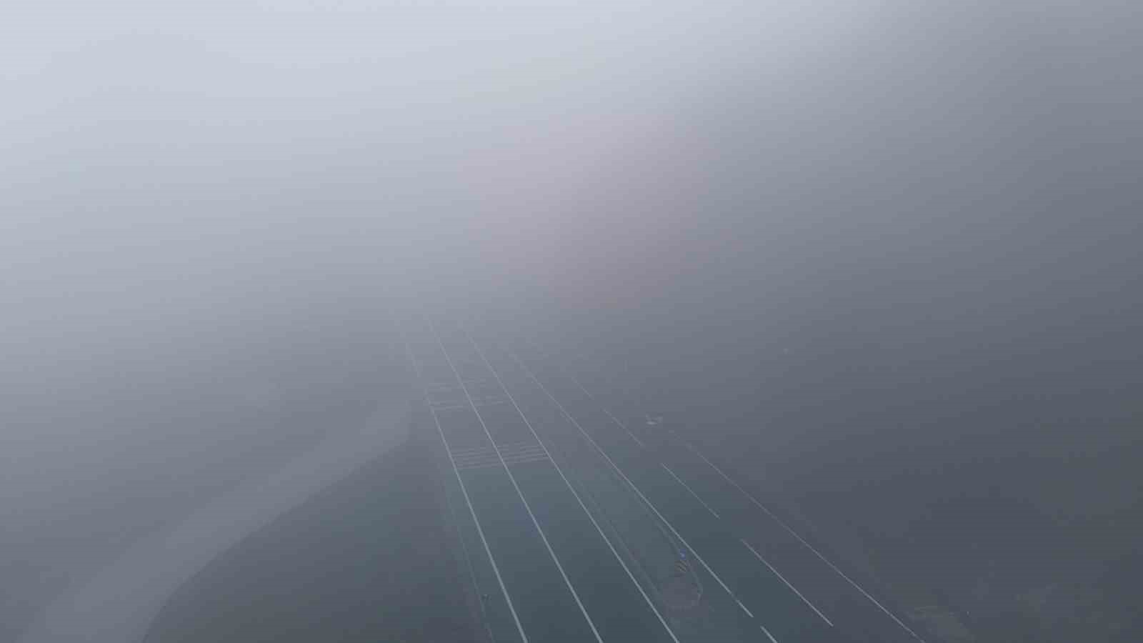 Bolu Dağı’nda sis ve sağanak etkili oluyor
