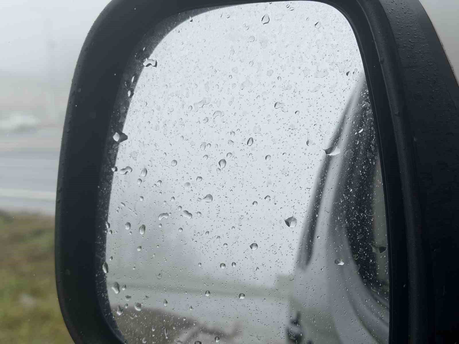 Bolu Dağı’nda sis ve yağış etkili oluyor
