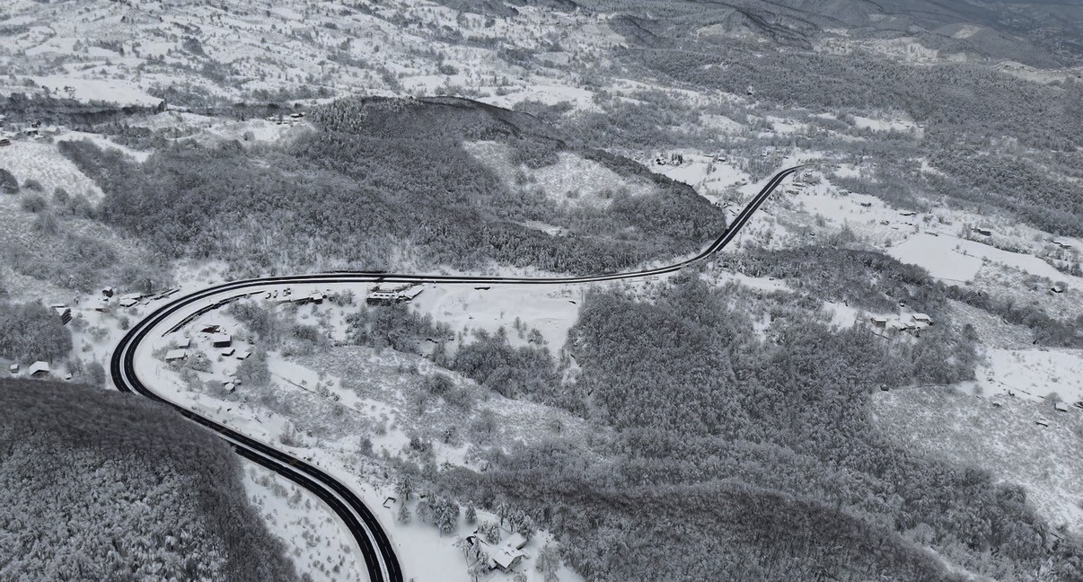 Bolu Dağı’nda ulaşım açık, manzara kartpostallık
