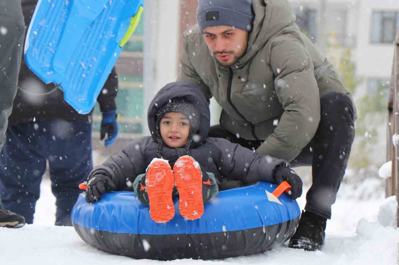 Bolu’da 1 ilçede okullar tatil edildi
