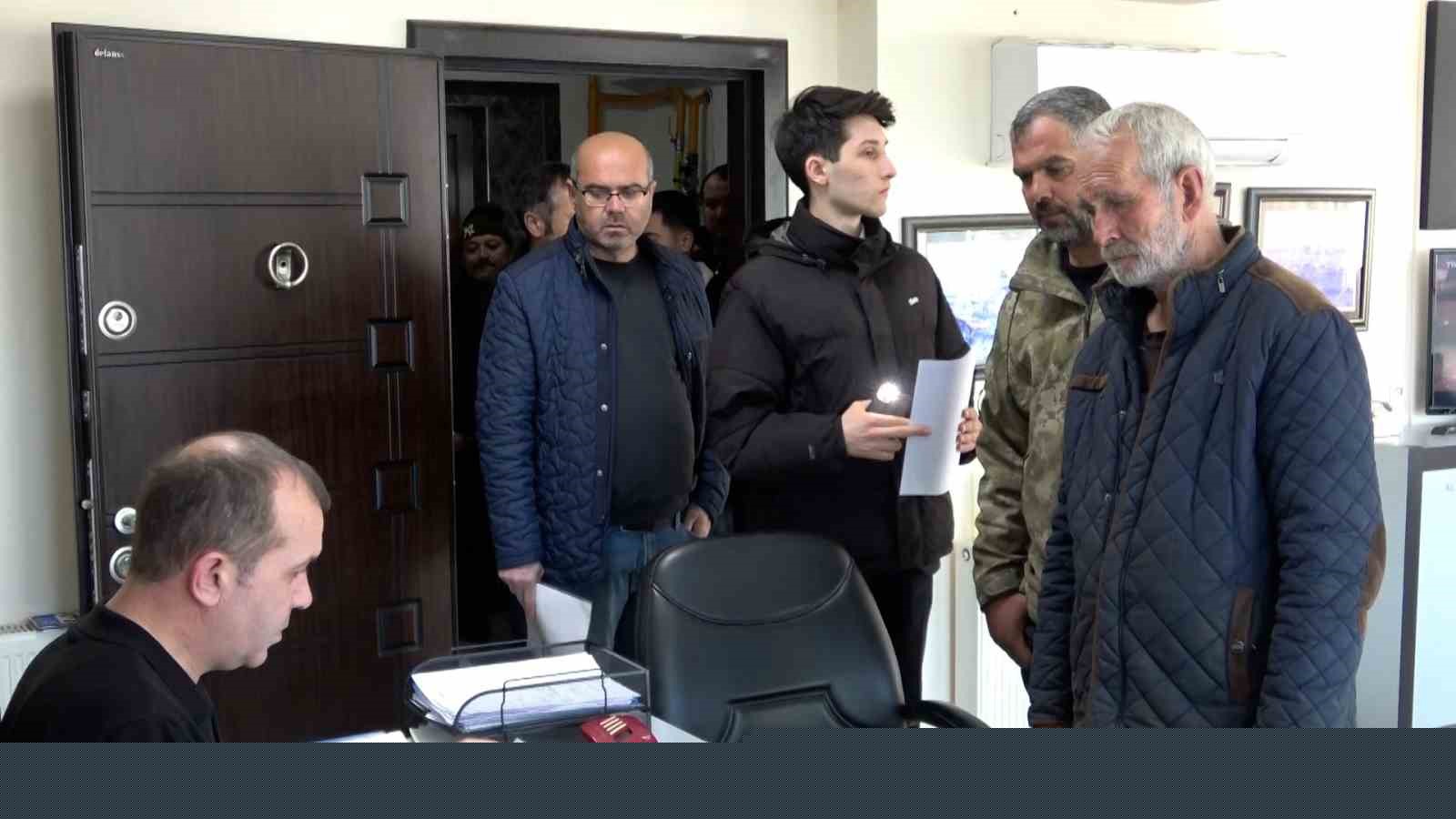 Bolu’da APP plakadan ceza yemek istemeyenler şoförler odasına akın etti
