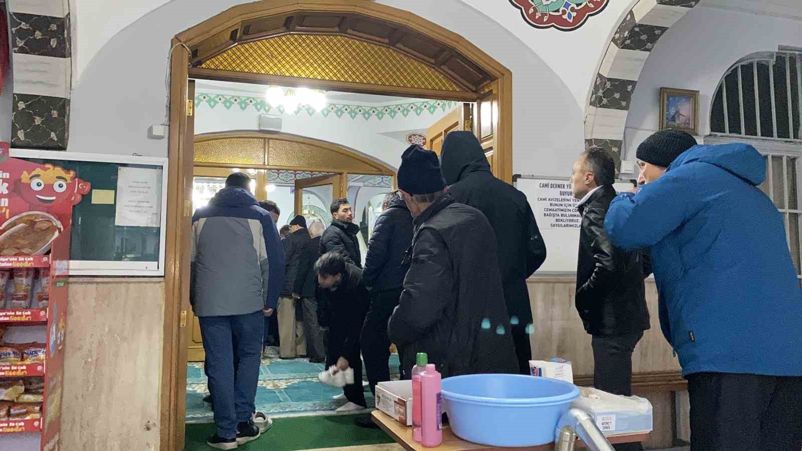 Bolu’da bayram namazı kılındı
