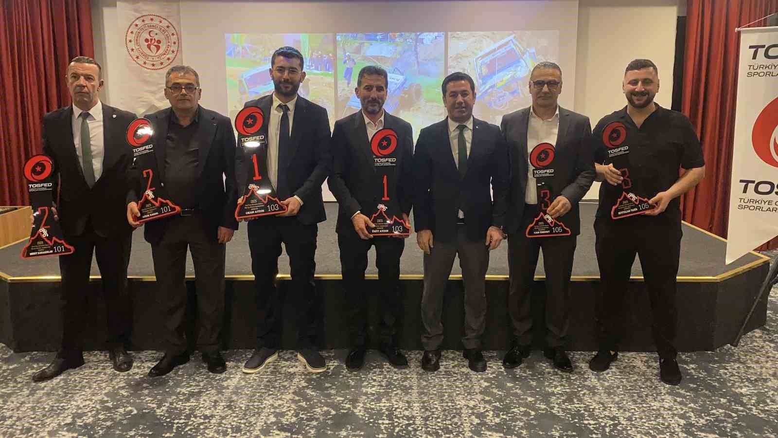 Bolu’da extreme yarışlarında dereceye giren sporculara ödülleri verildi
