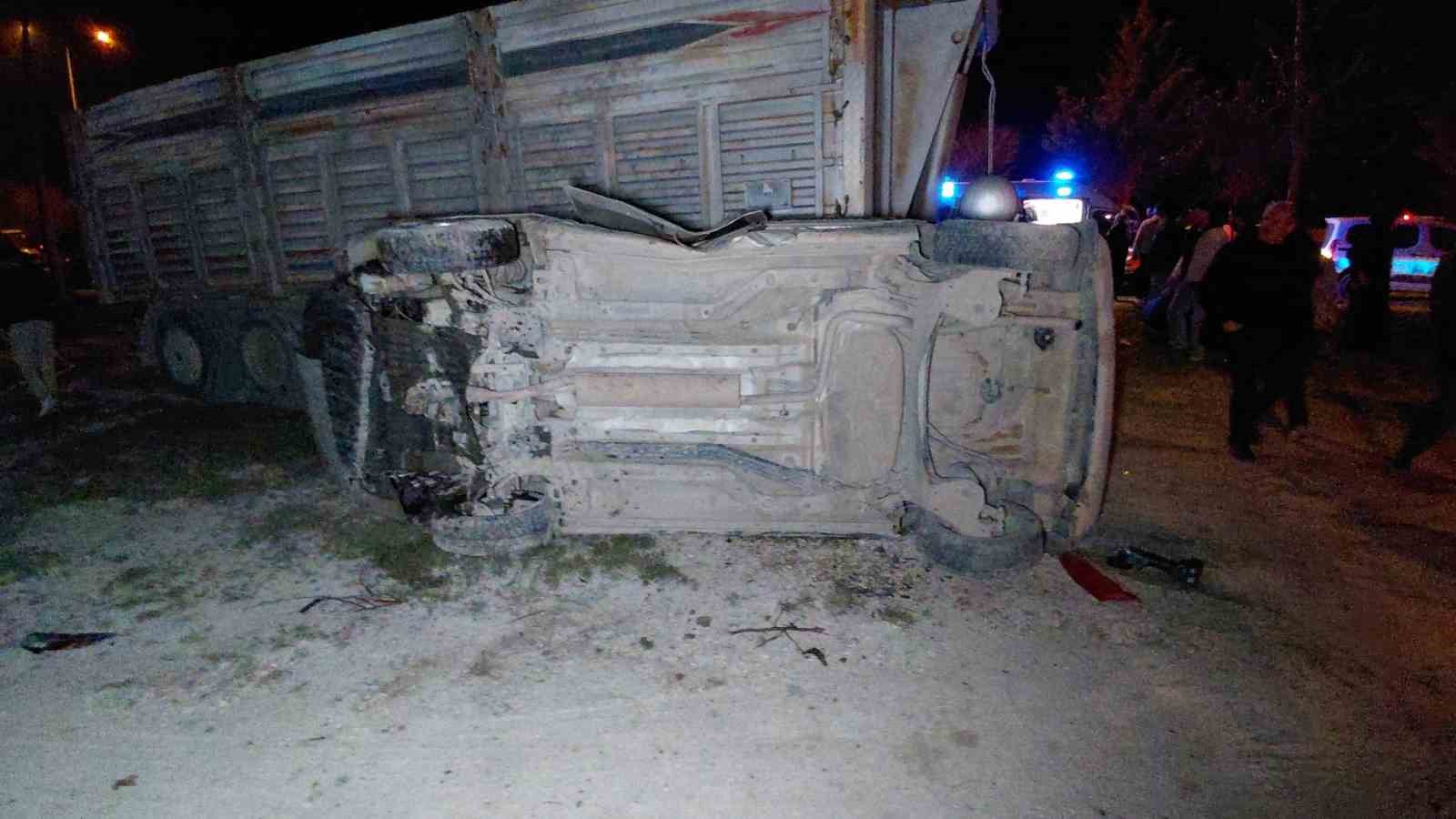 Bolu’da kazada ortalık savaş alanına döndü: 4 yaralı
