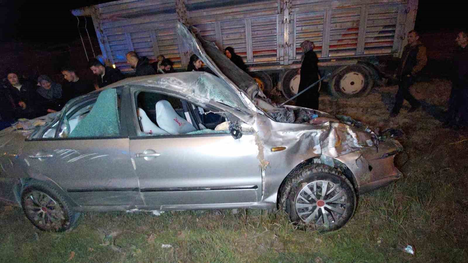 Bolu’da kazada ortalık savaş alanına döndü: 4 yaralı
