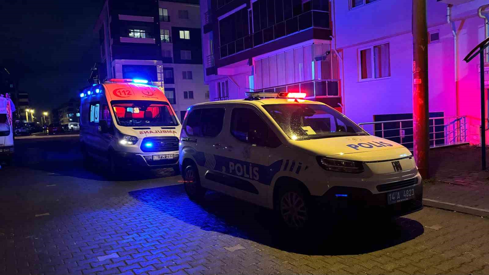 Bolu’da kendini odaya kilitleyen şizofreni hastası kadını polis ikna etti: Tedaviyi kabul etti
